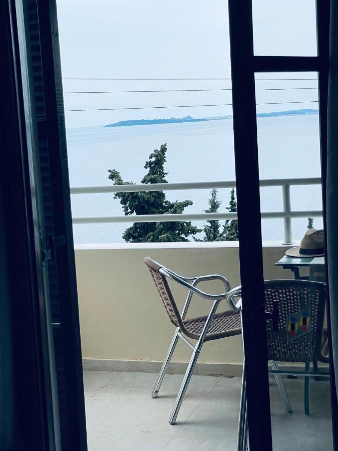 בארבאטי Hotel Odeon B&B מראה חיצוני תמונה