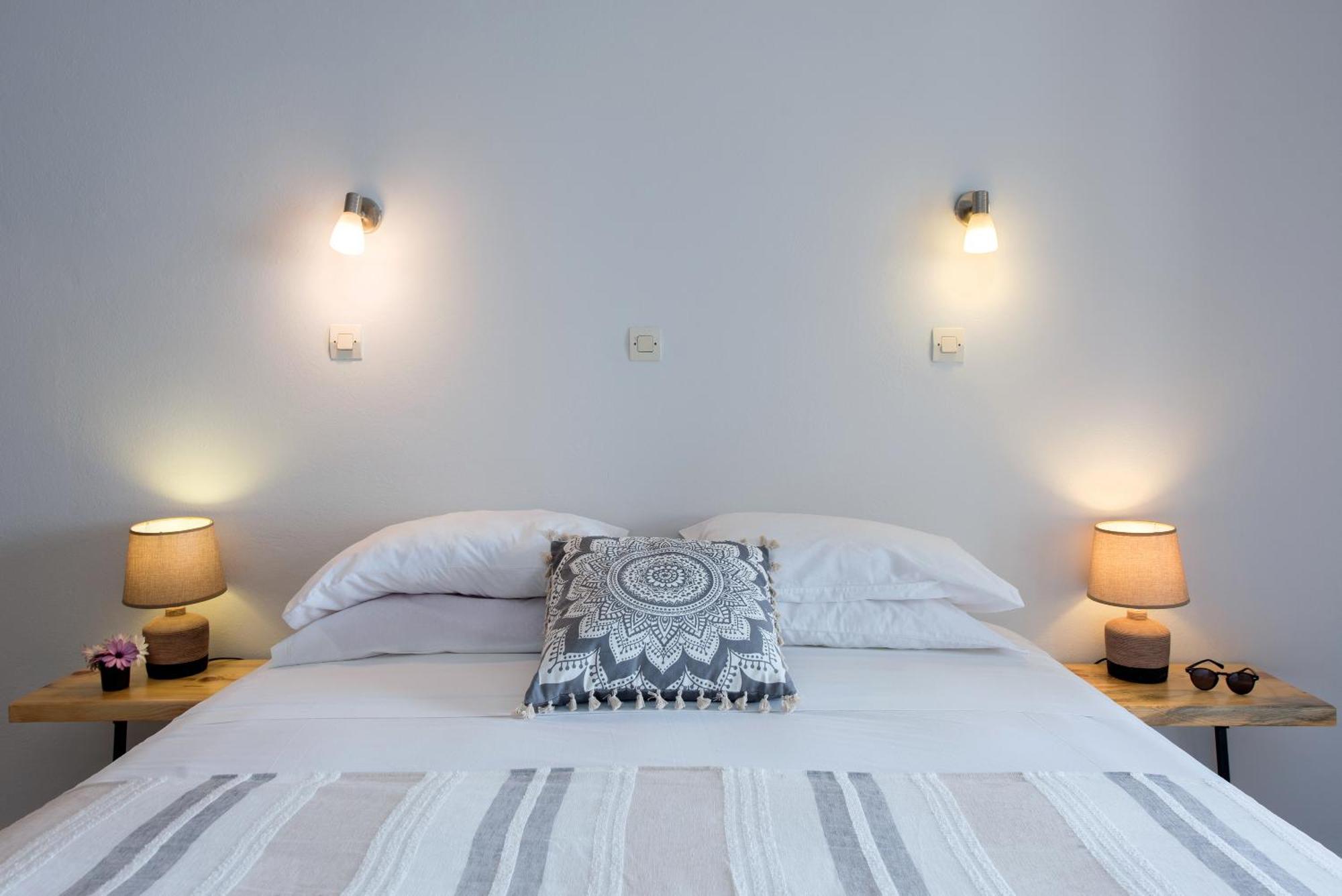 בארבאטי Hotel Odeon B&B מראה חיצוני תמונה