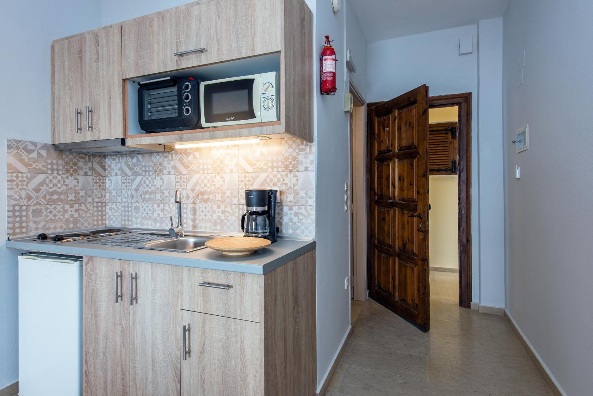 בארבאטי Hotel Odeon B&B מראה חיצוני תמונה