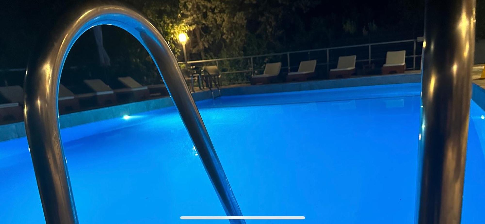 בארבאטי Hotel Odeon B&B מראה חיצוני תמונה