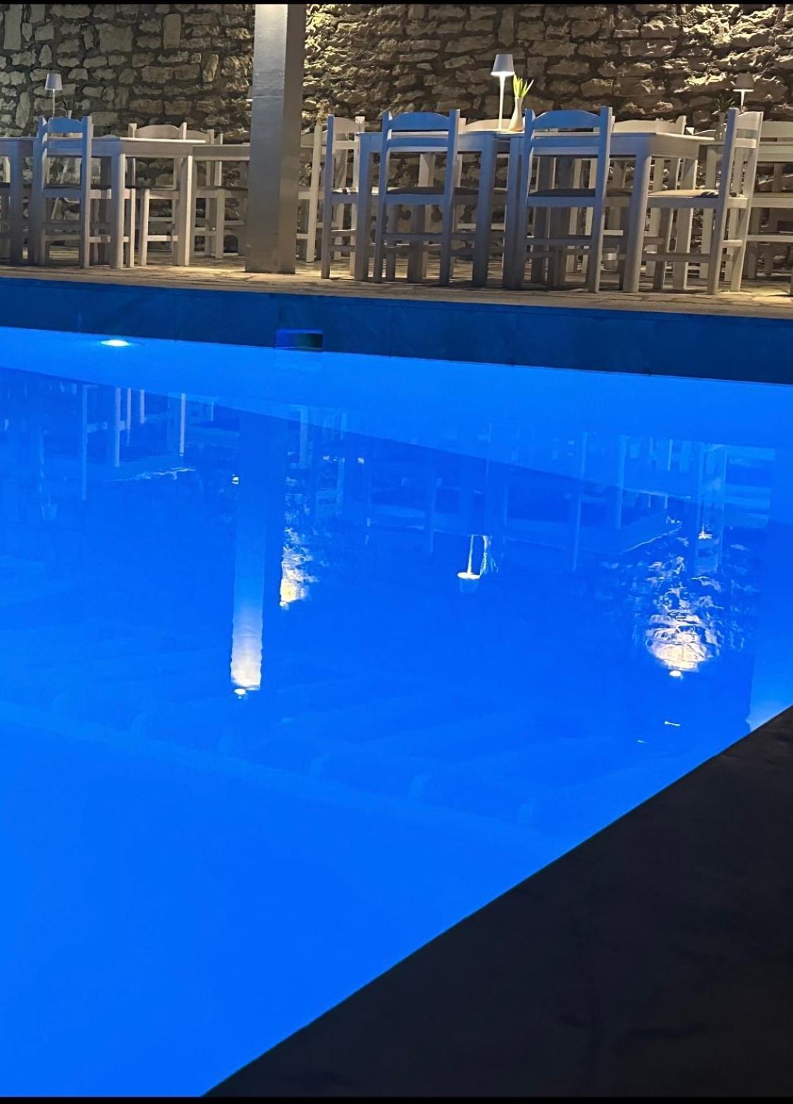 בארבאטי Hotel Odeon B&B מראה חיצוני תמונה